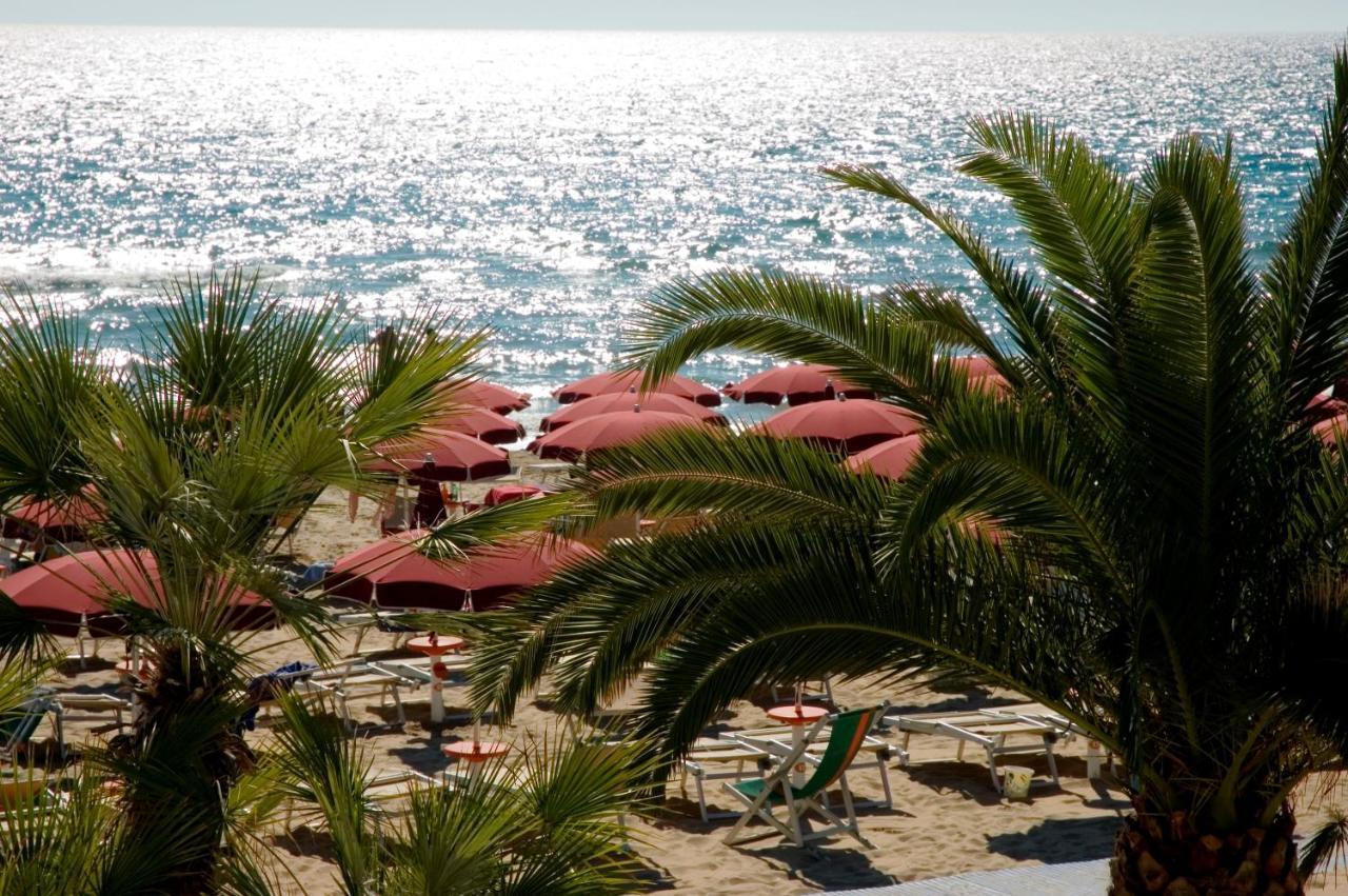 GRAND HOTEL LA PLAYA • SPERLONGA • 4⋆ ITALY • RATES FROM €199